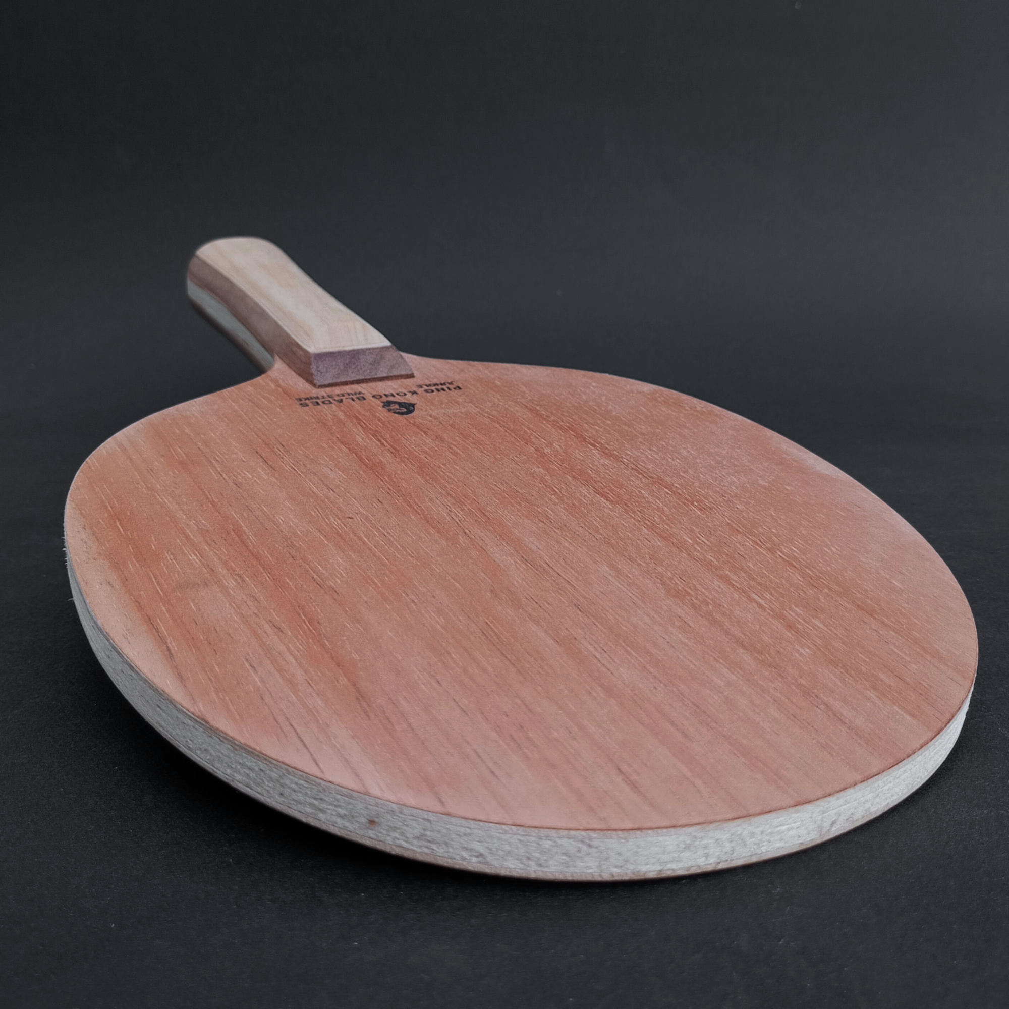 Bois de tennis de table fabriqué en France par PKB Ping Kong Blades Wild Strike OFF