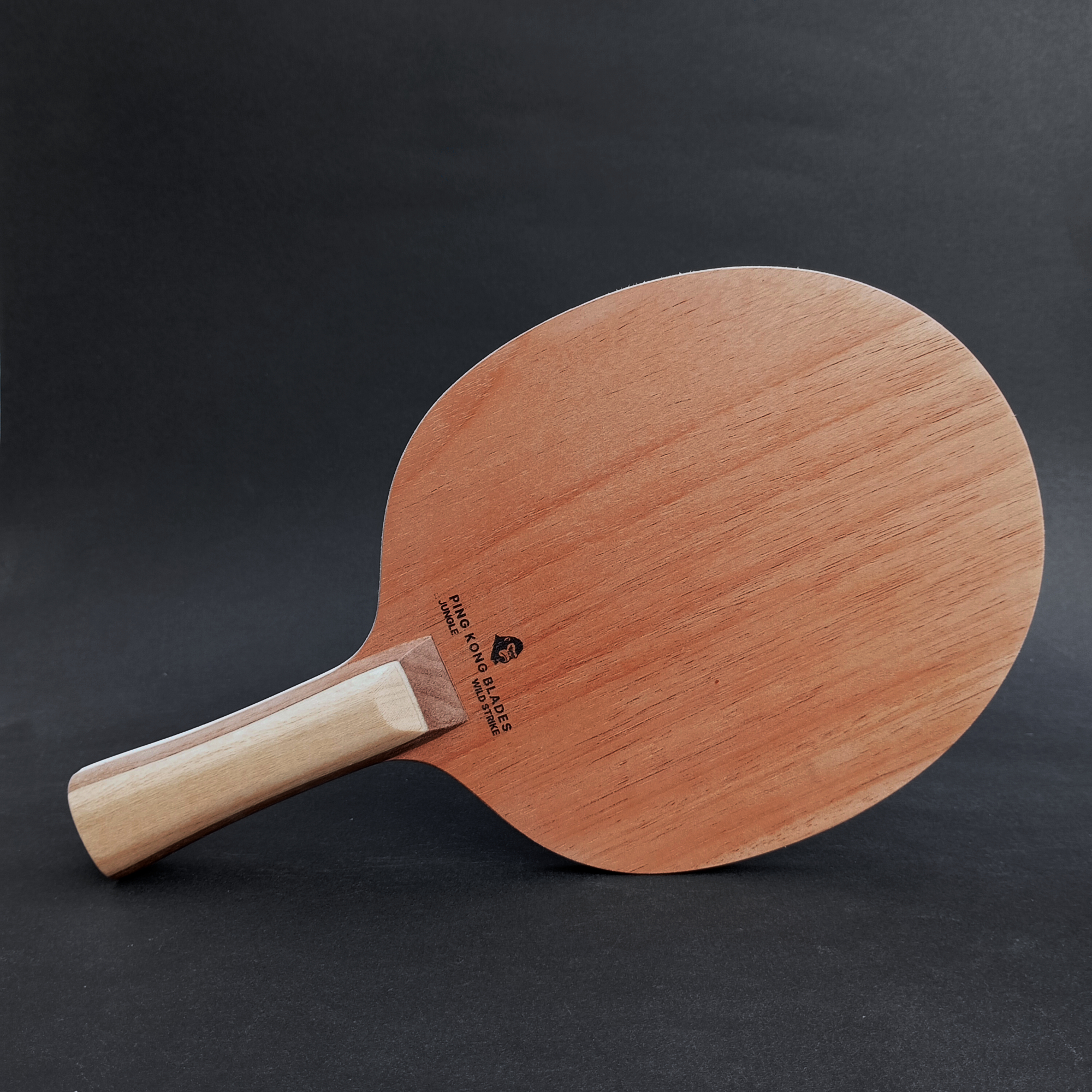 Bois de tennis de table fabriqué en France par PKB Ping Kong Blades Wild Strike OFF